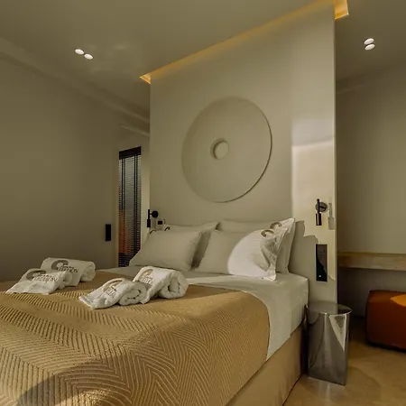 Tellion Cave Áyios Nikítas