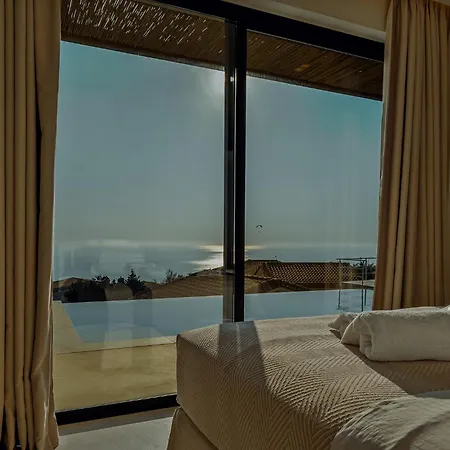 Tellion Cave Βίλα